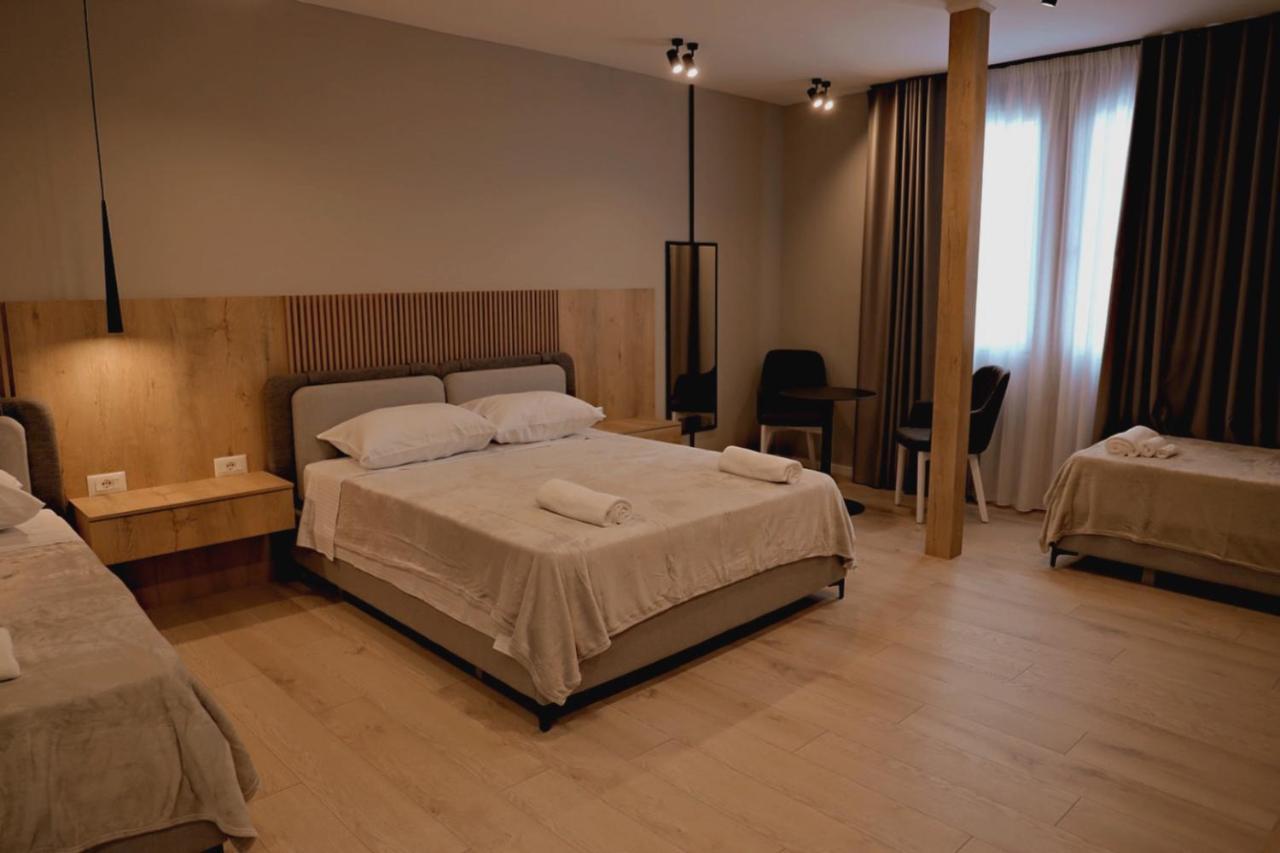 Sol Hotel Shkodra Kültér fotó